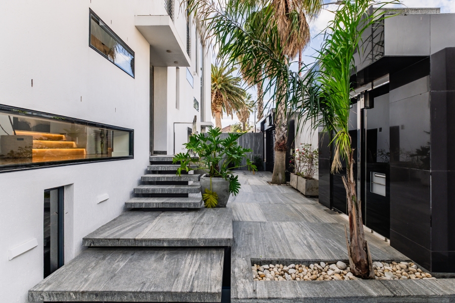 3 Bedroom Property for Sale in Bantry Bay Western Cape